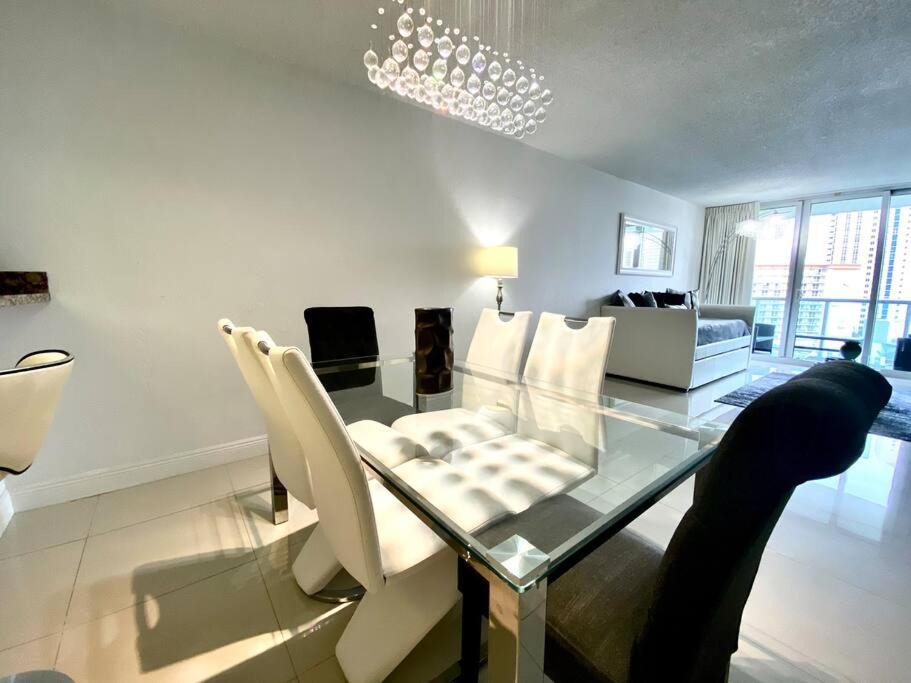 Photo of Livingroom in Sunny Isles Beach