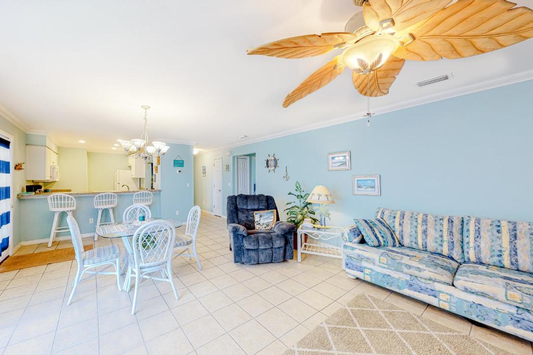 Photo of Livingroom in Navarre Beach
