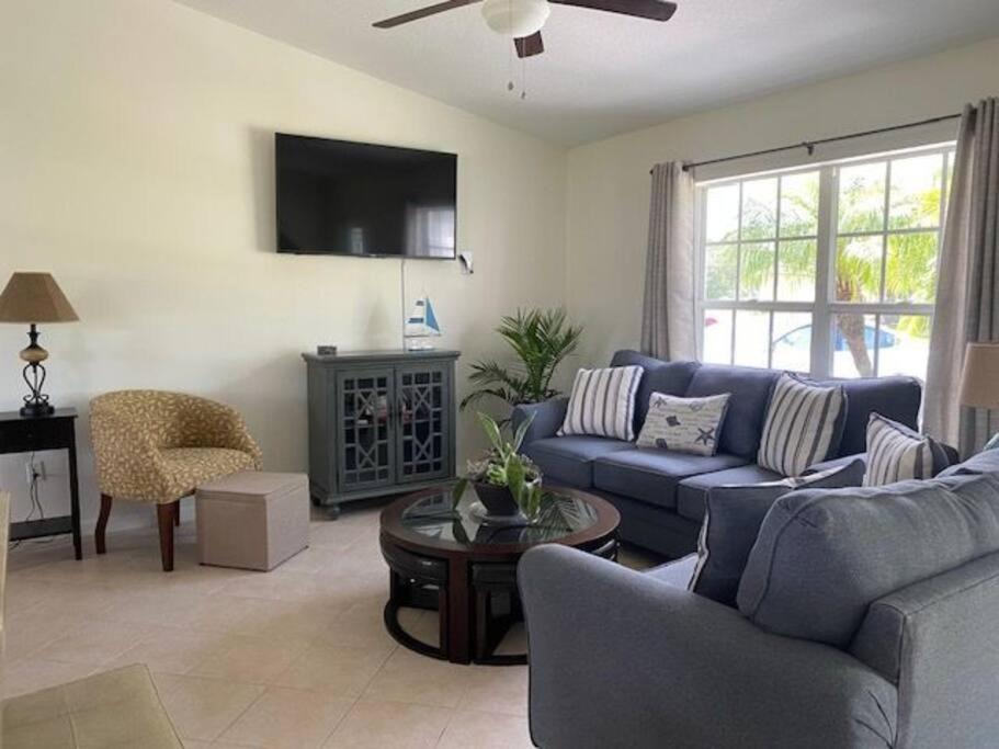 Photo of Livingroom in Port Saint Lucie