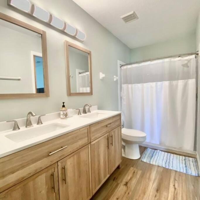 Photo of Bathroom in Port Saint Lucie