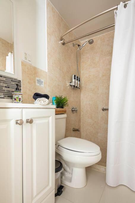 Photo of Bathroom in West Little Havana