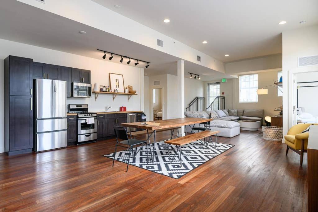 Photo of Livingroom in South Pointe