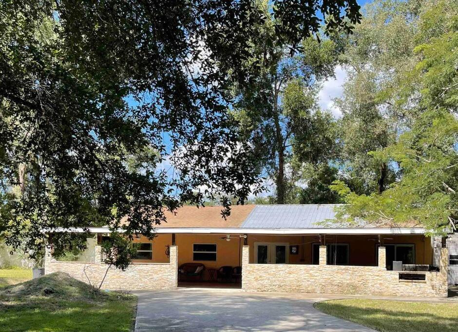 Photo of Buildings in Apopka