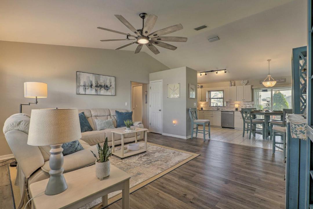 Photo of Livingroom in Highland