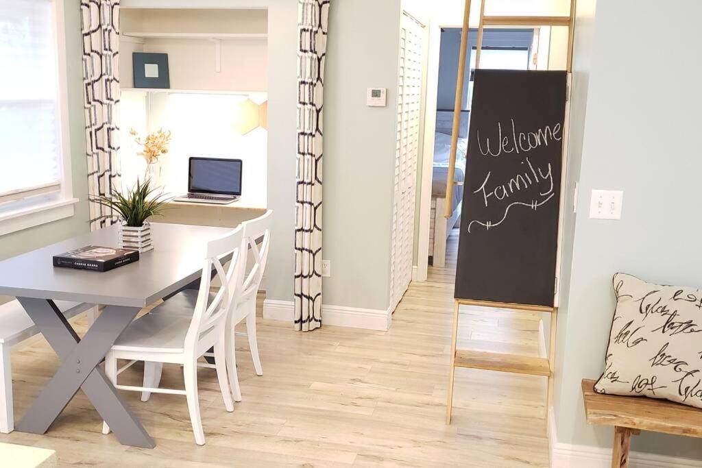 Photo of Livingroom in Jupiter