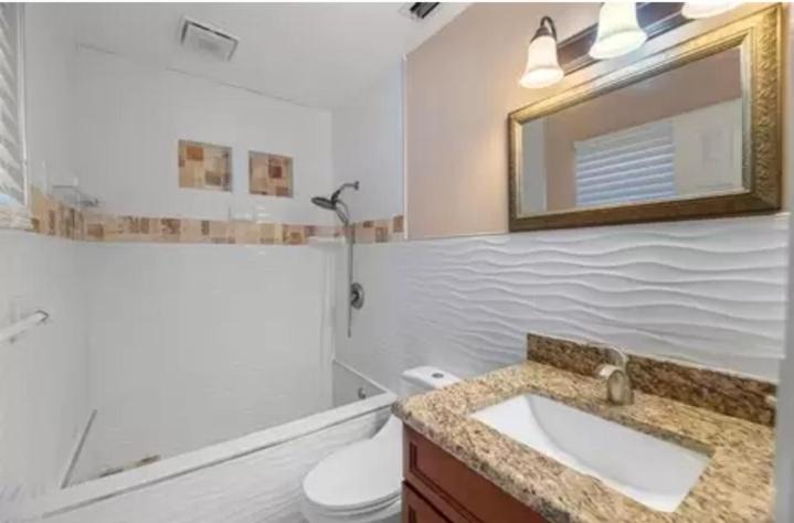 Photo of Bathroom in Pine Hills