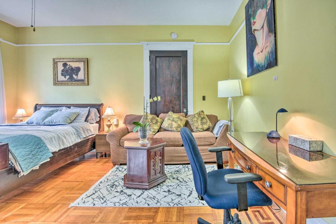 Photo of Bedroom in Crescent City