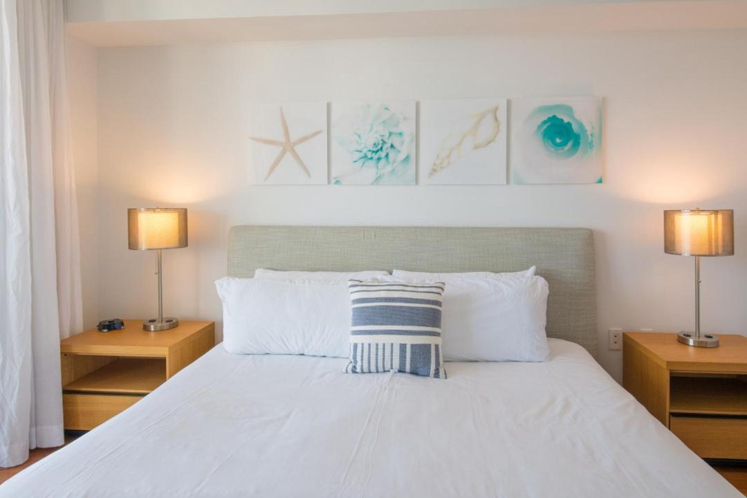 Photo of Bedroom in Hallandale Beach