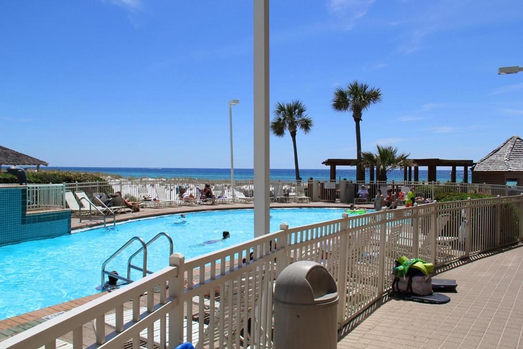 Photo of Others in Destin