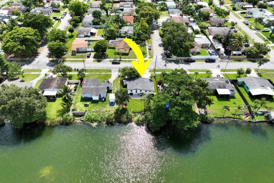 Photo of Others in Davie