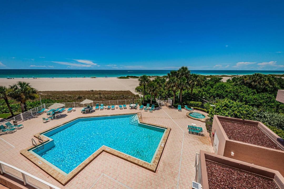 Photo of Others in Sand Key