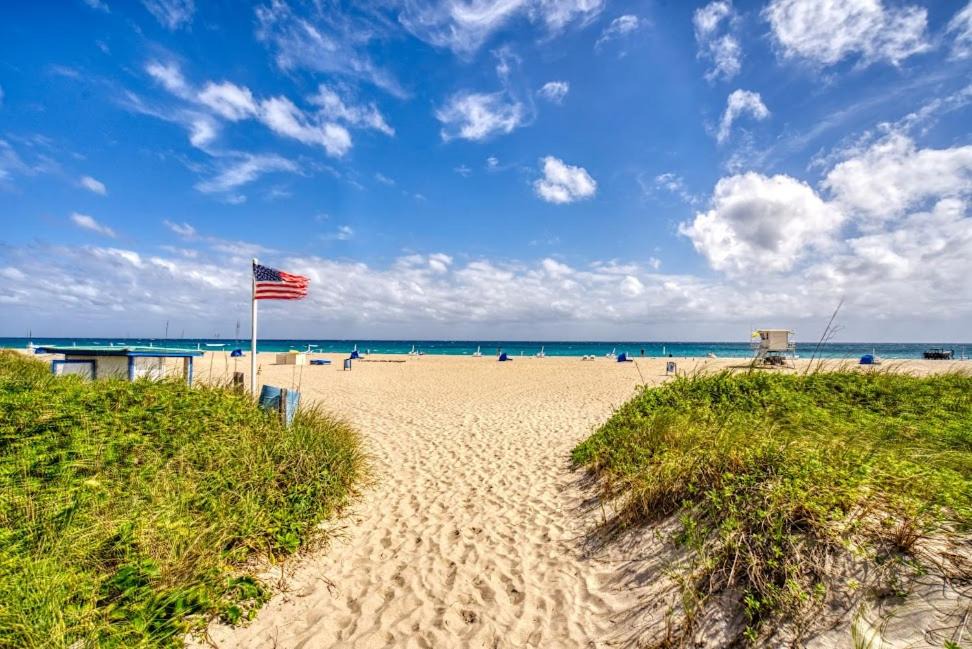 Photo of Outdoor in Boynton Beach