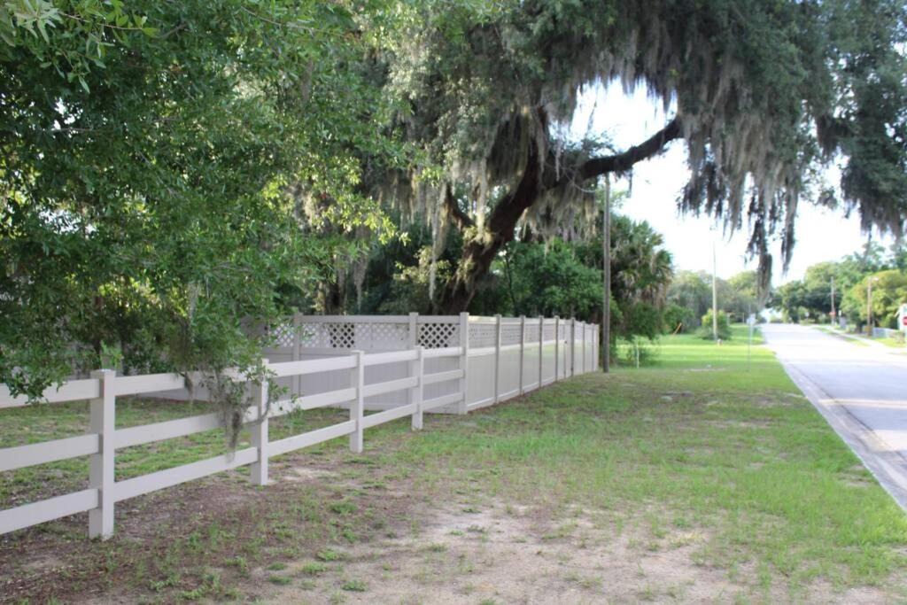 Photo of Others in Eustis