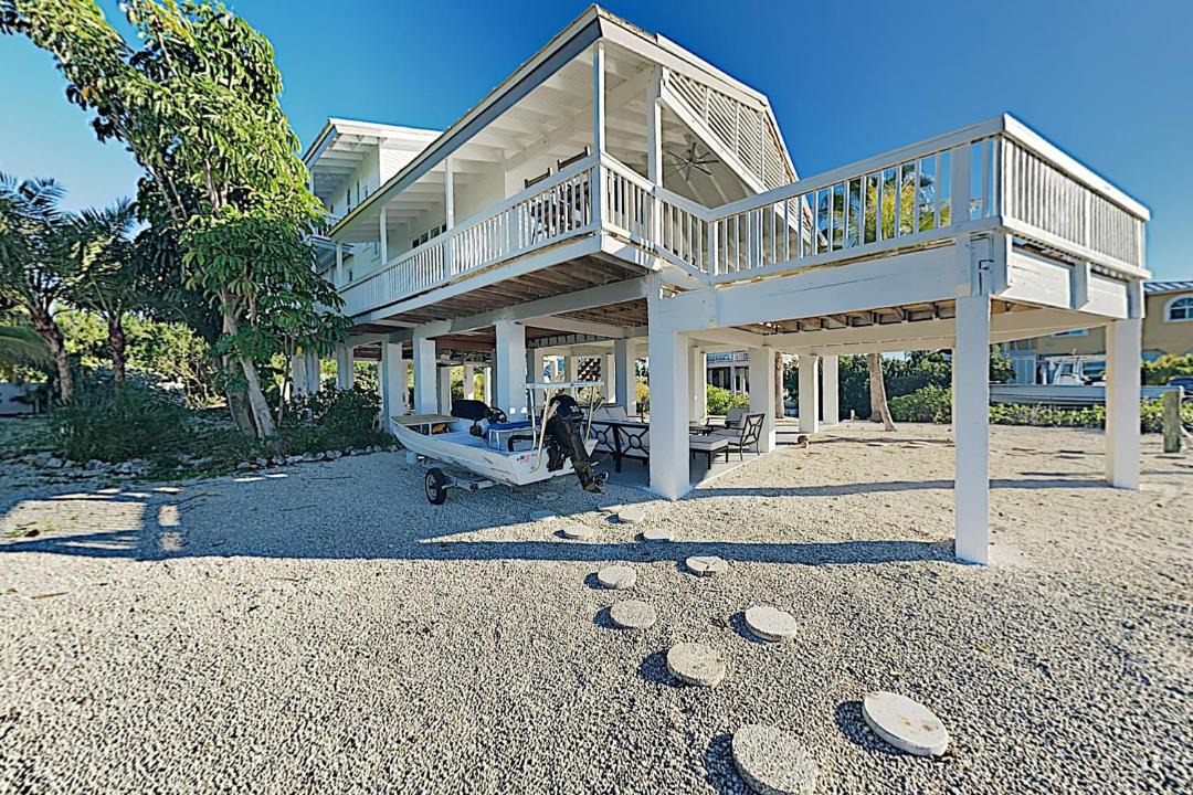 Photo of Others in Cutthroat Harbor Estates