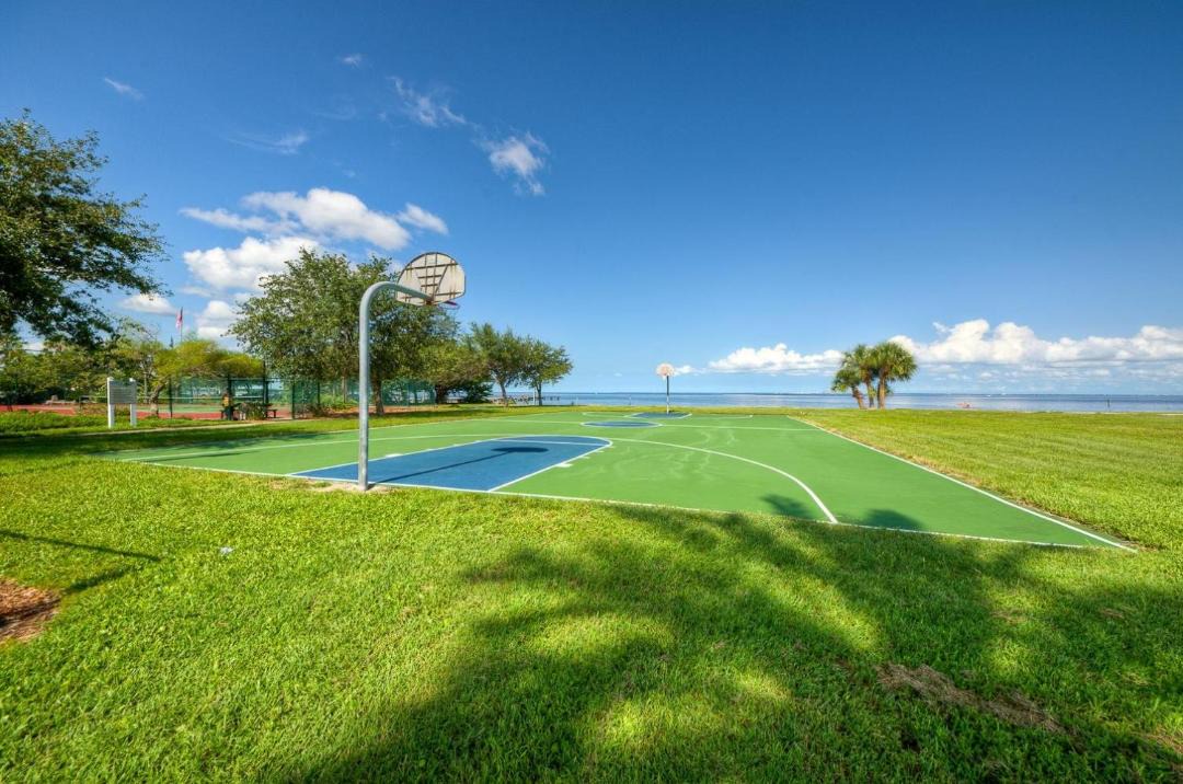 Photo of Outdoor in Ruskin