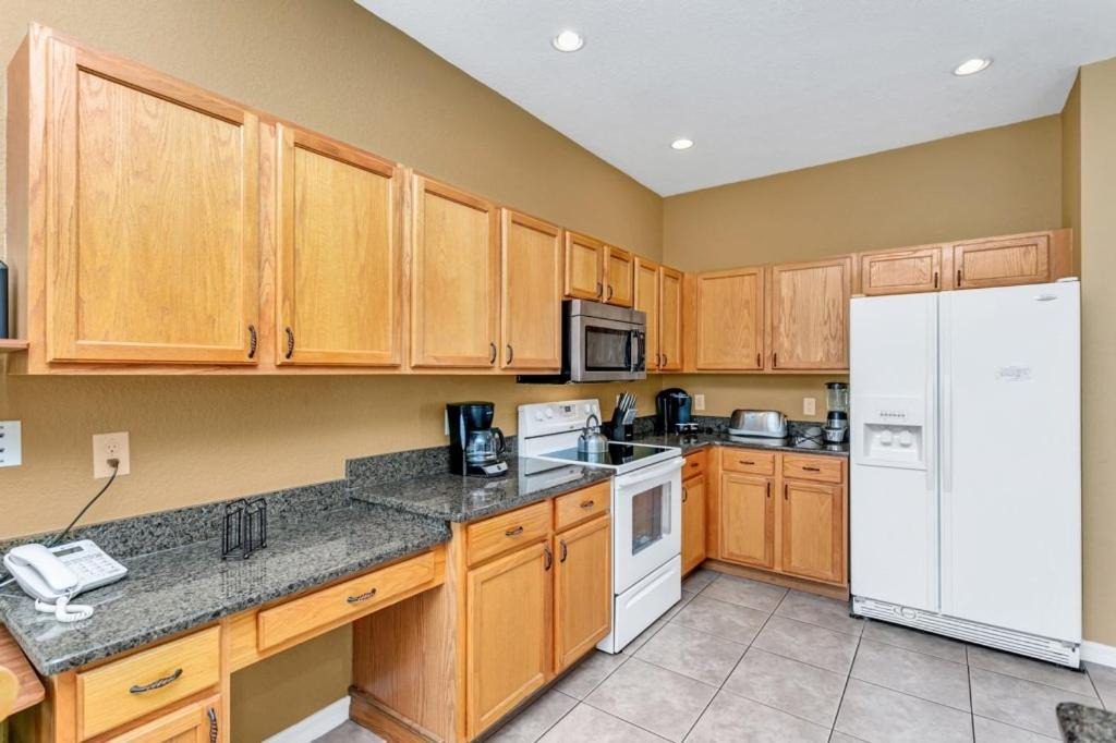 Photo of Kitchen in Highlands Reserve