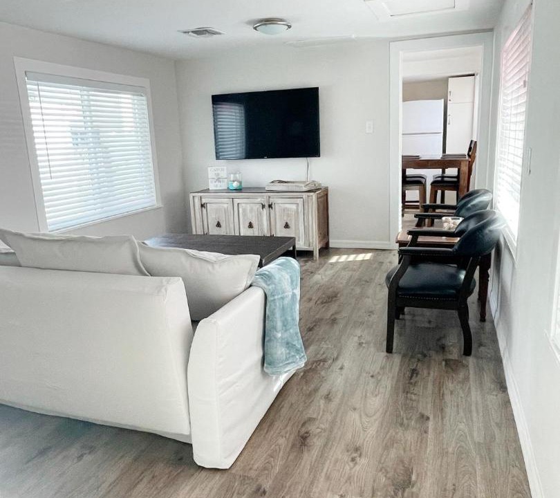 Photo of Livingroom in Redington Shores