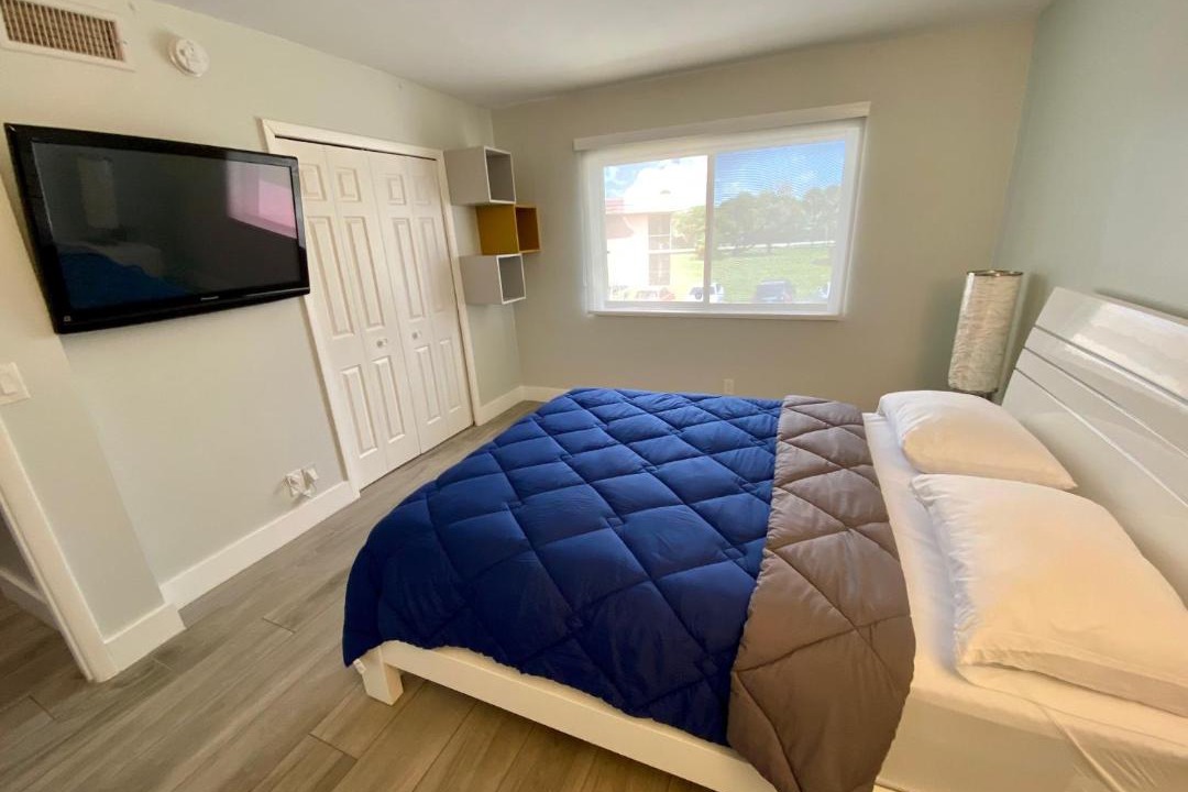 Photo of Bedroom in Weston