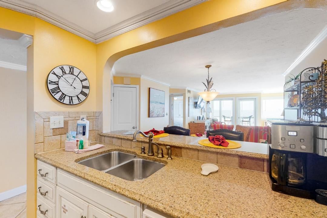 Photo of Livingroom in Crystal Beach