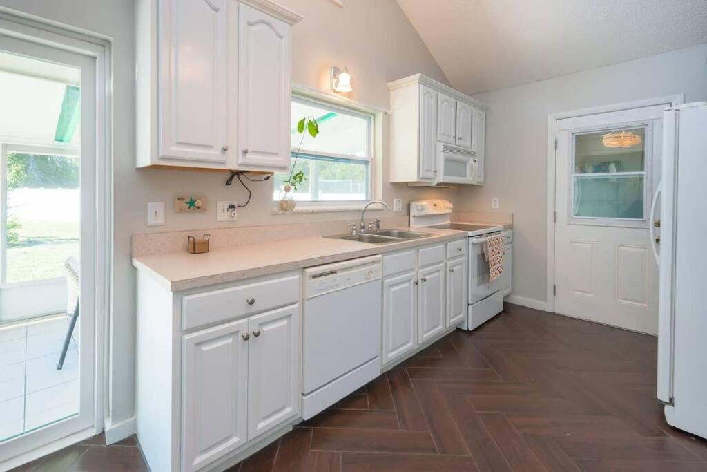 Photo of Kitchen in Deltona Lakes