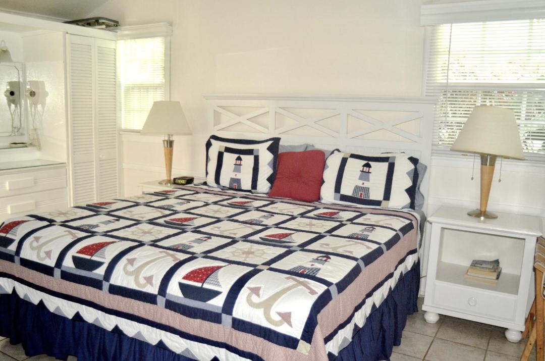 Photo of Bedroom in Pompano Beach