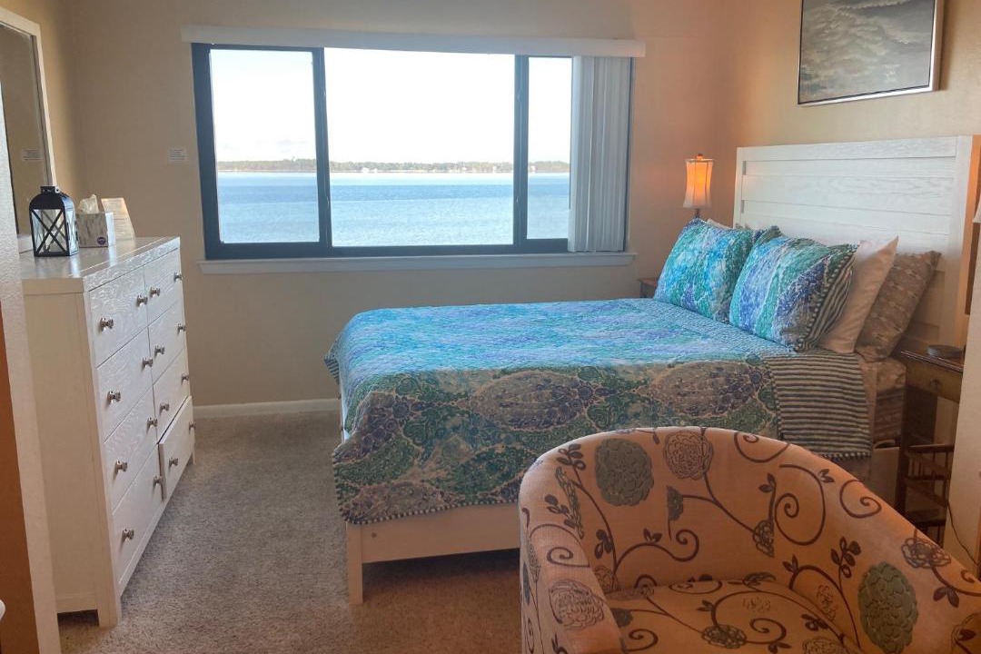 Photo of Bedroom in Navarre Beach