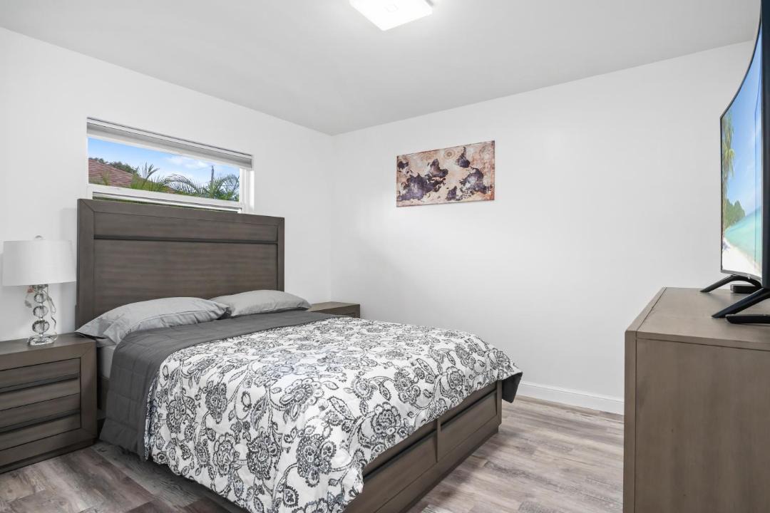 Photo of Bedroom in Palm River Estates