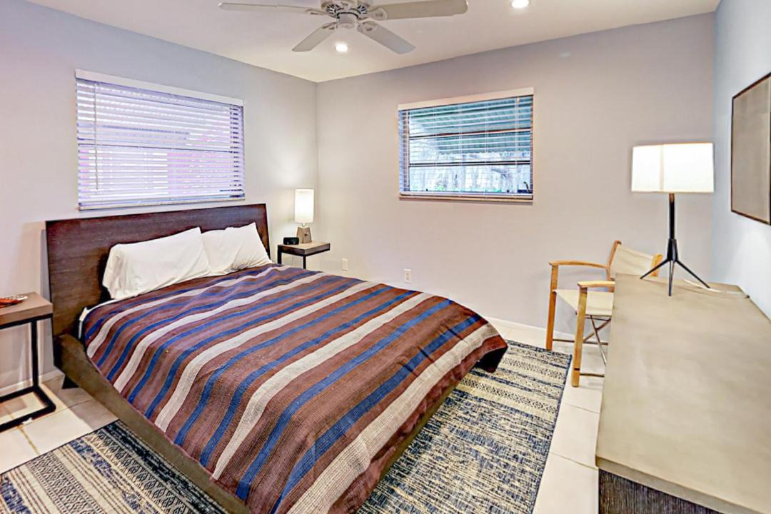 Photo of Bedroom in Parrot Cove