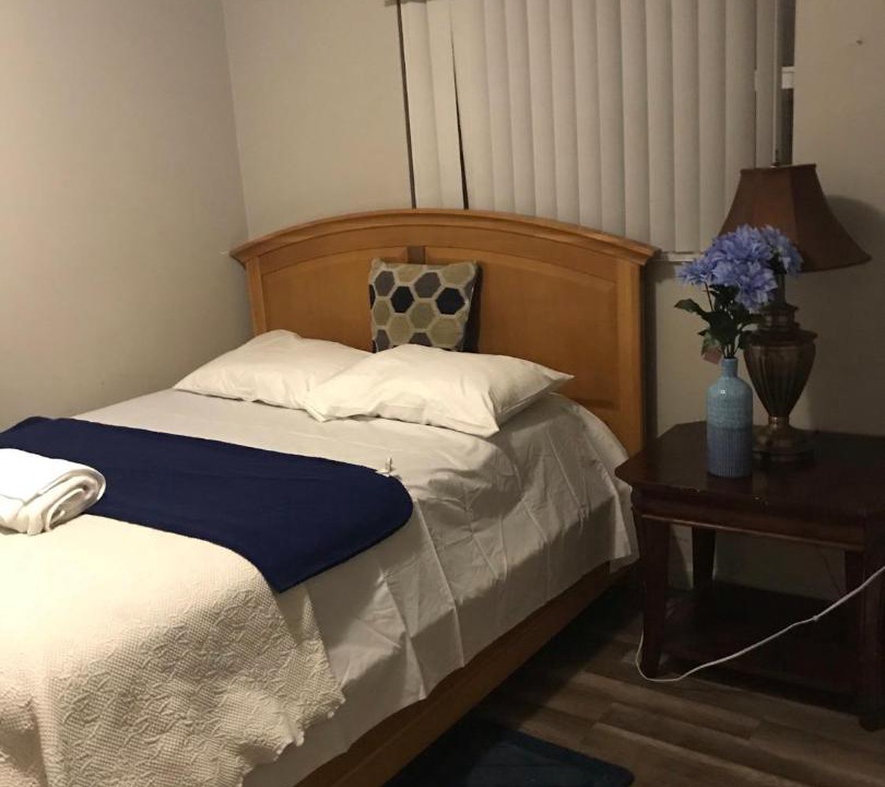 Photo of Bedroom in Sunrise