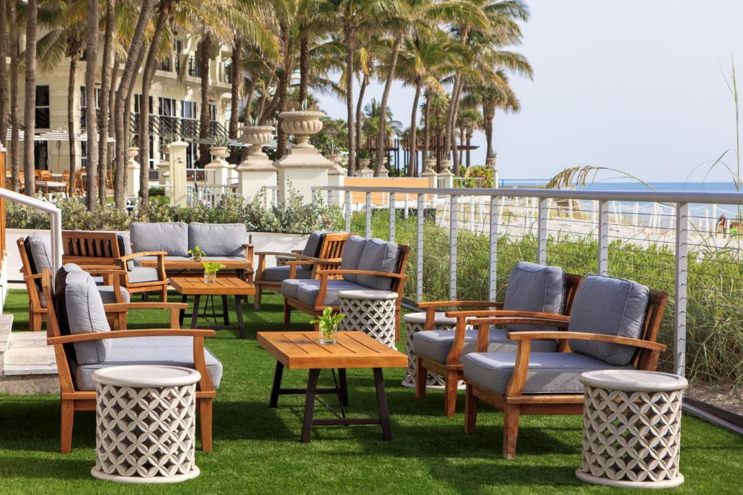 Photo of Patio Balcony in Central Beach