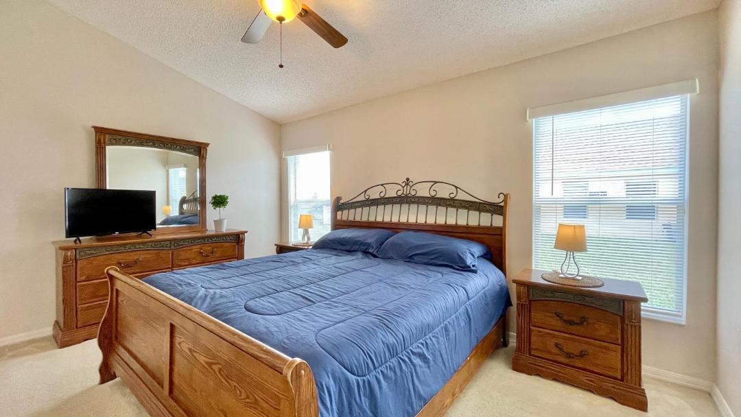 Photo of Bedroom in Orange Tree