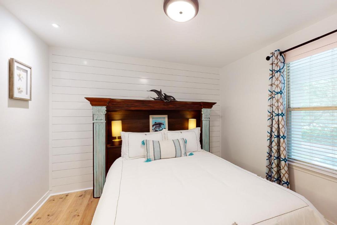 Photo of Bedroom in Pensacola