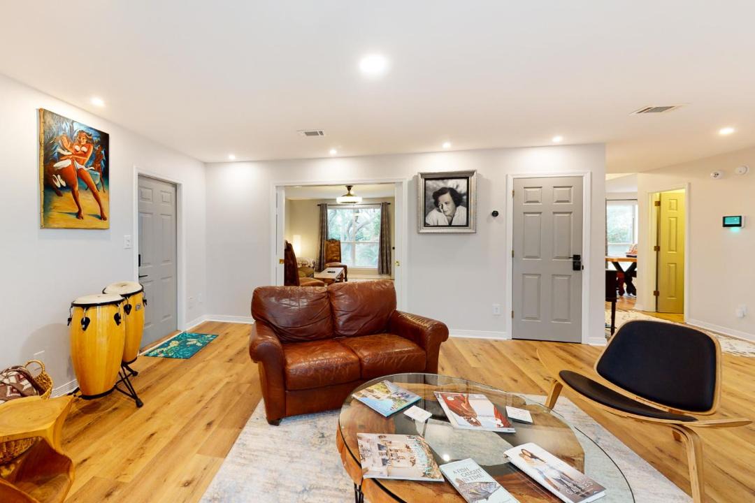Photo of Livingroom in Pensacola