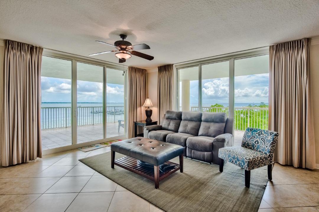 Photo of Livingroom in Fort Walton Beach