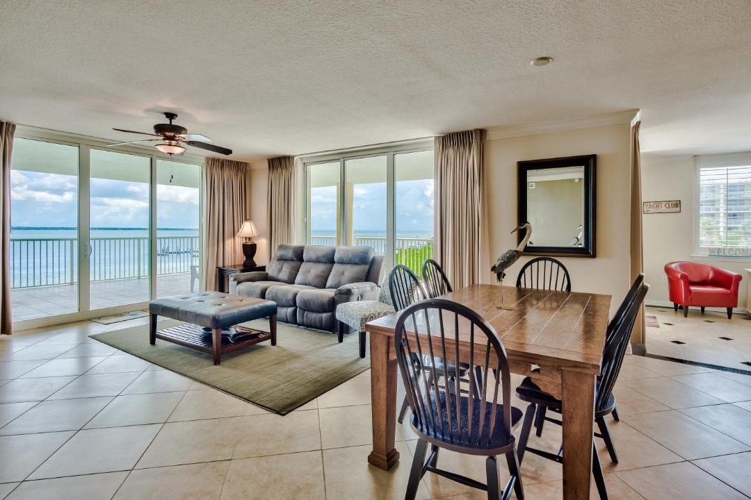 Photo of Livingroom in Fort Walton Beach