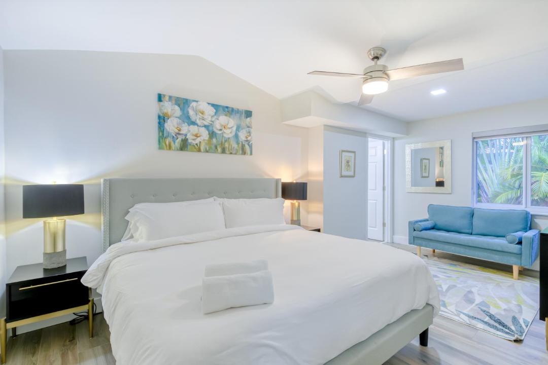 Photo of Bedroom in Coral Ridge