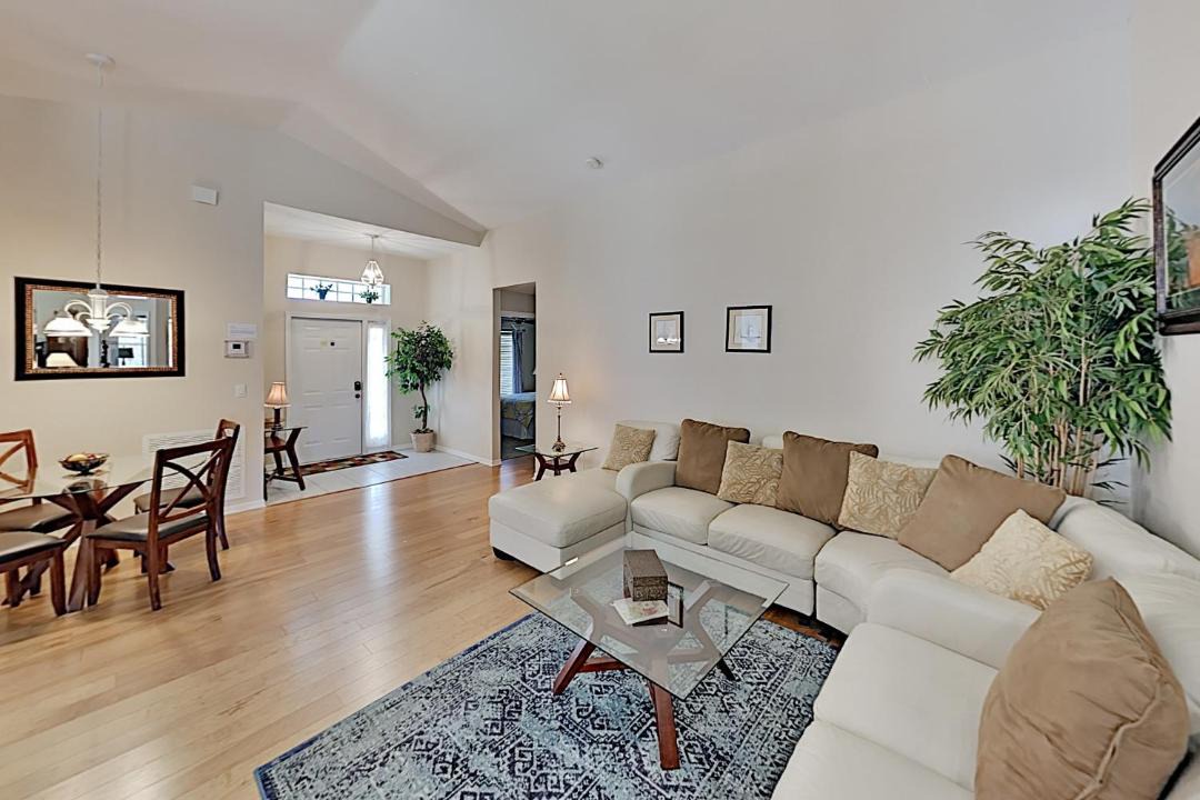 Photo of Livingroom in Beachwalk Isles