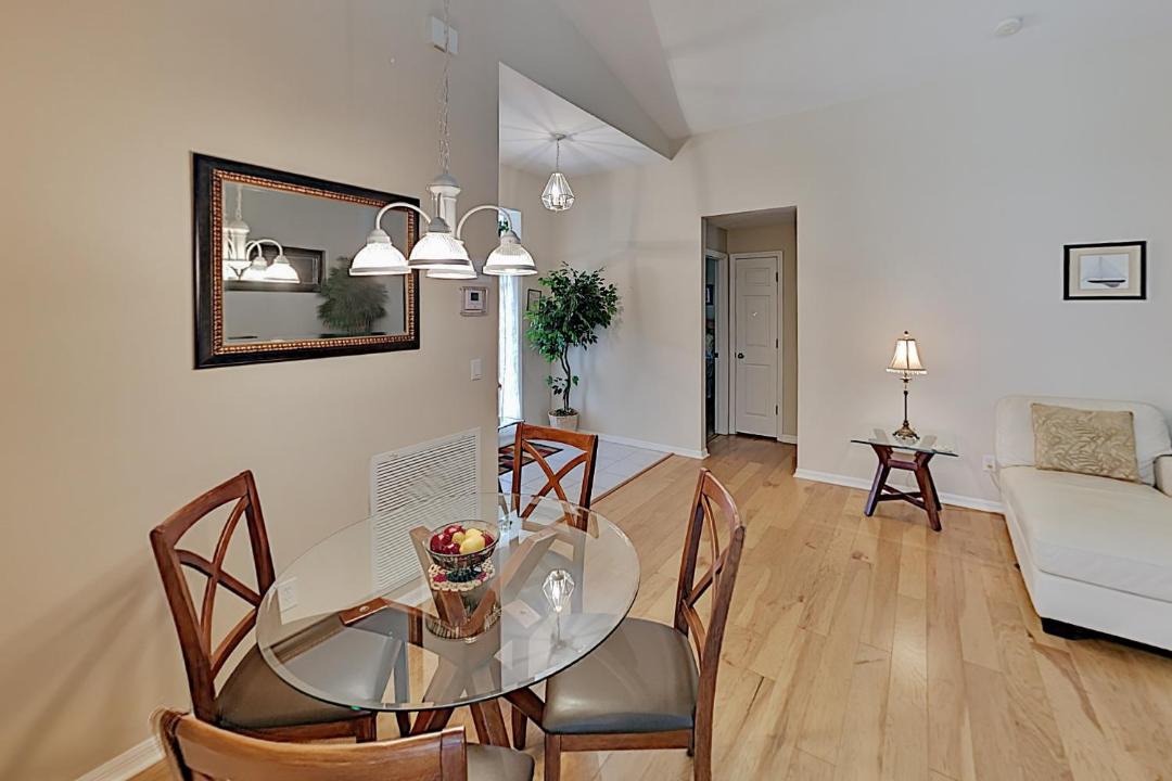 Photo of Livingroom in Beachwalk Isles