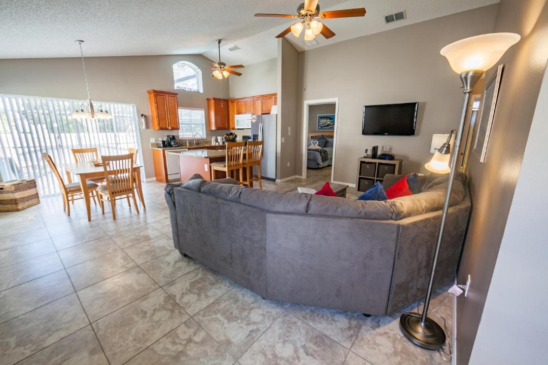 Photo of Livingroom in Haines City