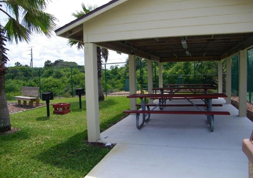 Photo of Patio Balcony in Crescent Beach
