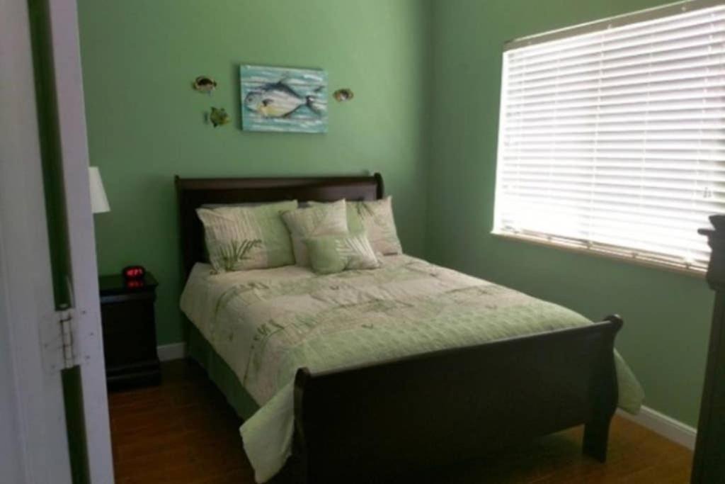 Photo of Bedroom in St. Petersburg - Clearwater