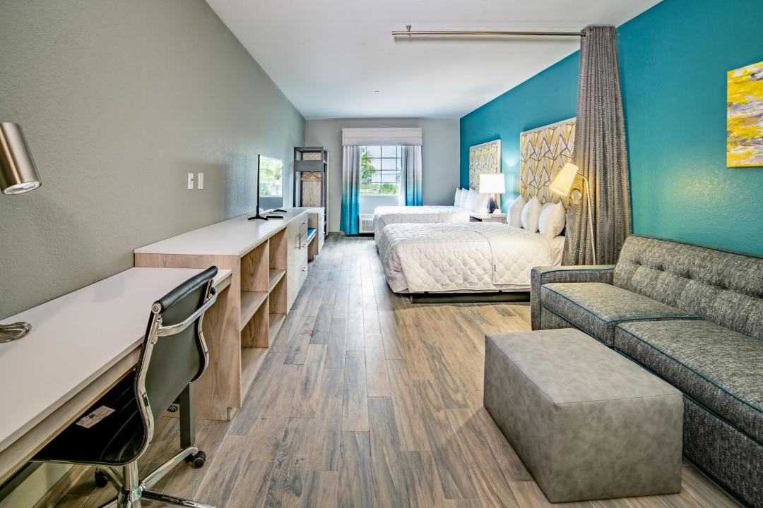 Photo of Livingroom in Everglades City