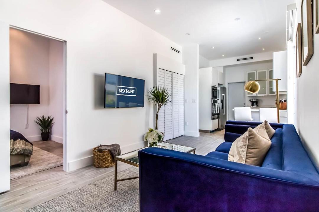 Photo of Livingroom in The Roads