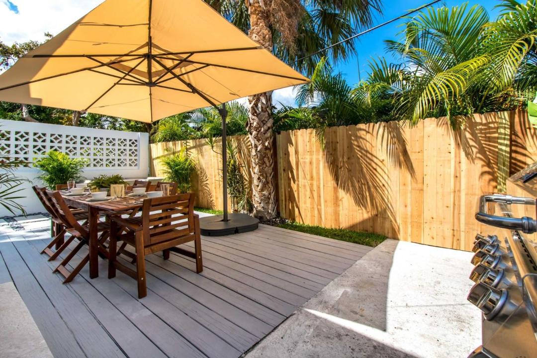 Photo of Patio Balcony in The Roads