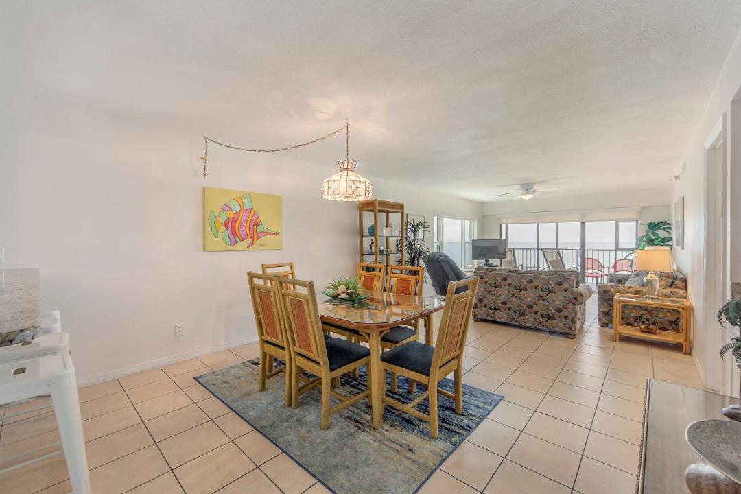Photo of Livingroom in Madeira Beach