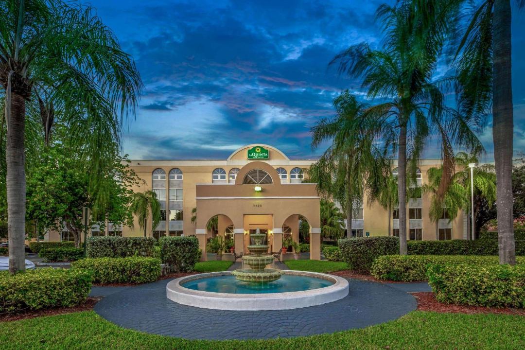 Photo of Outdoor in Miami Lakes