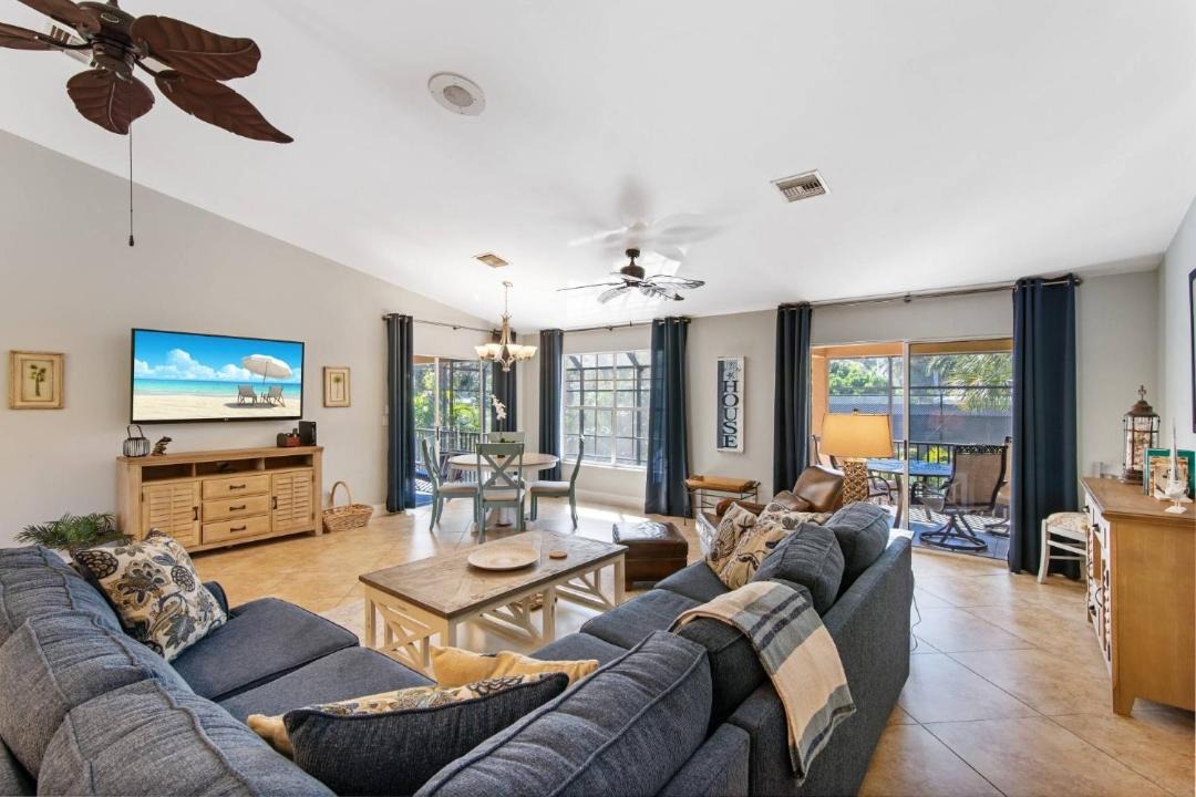 Photo of Livingroom in Marco Island