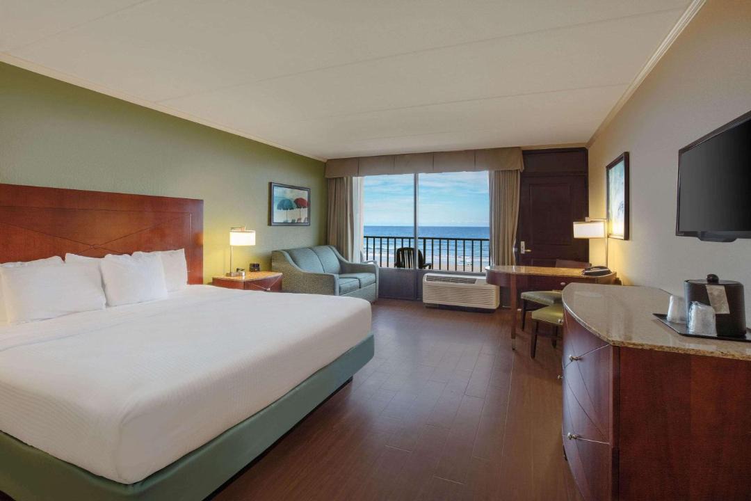 Photo of Bedroom in Avon By The Sea