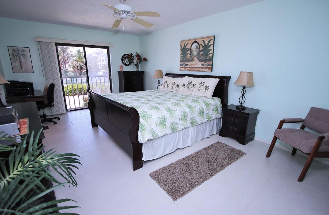 Photo of Bedroom in Indian Rocks Beach