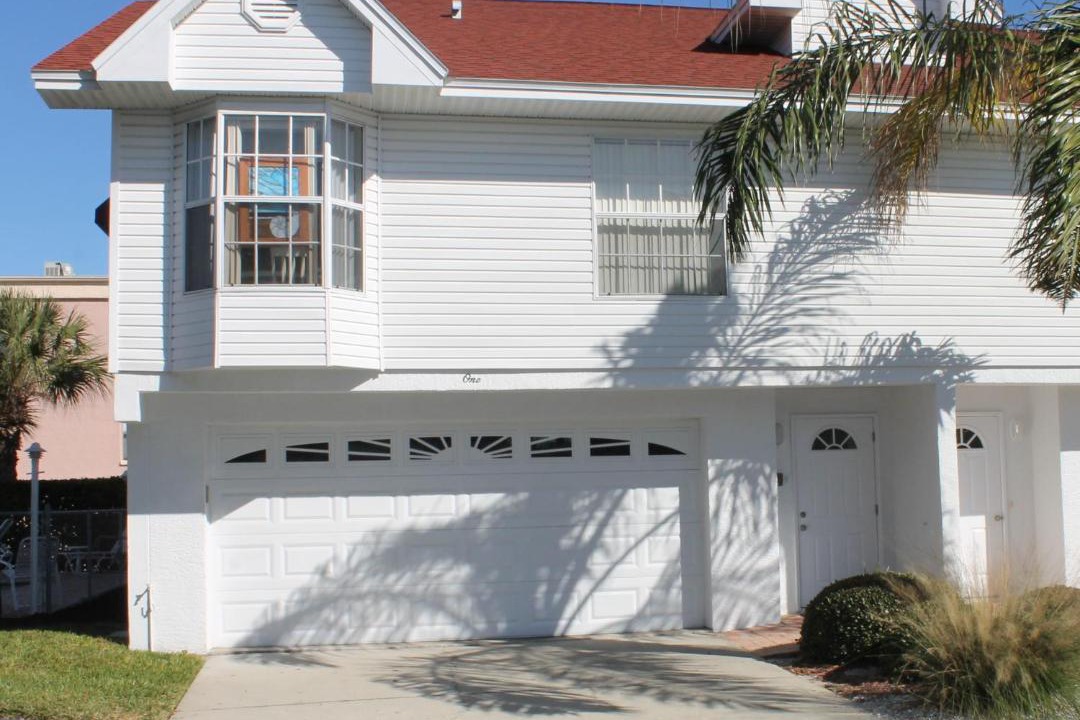 Photo of Buildings in Indian Shores